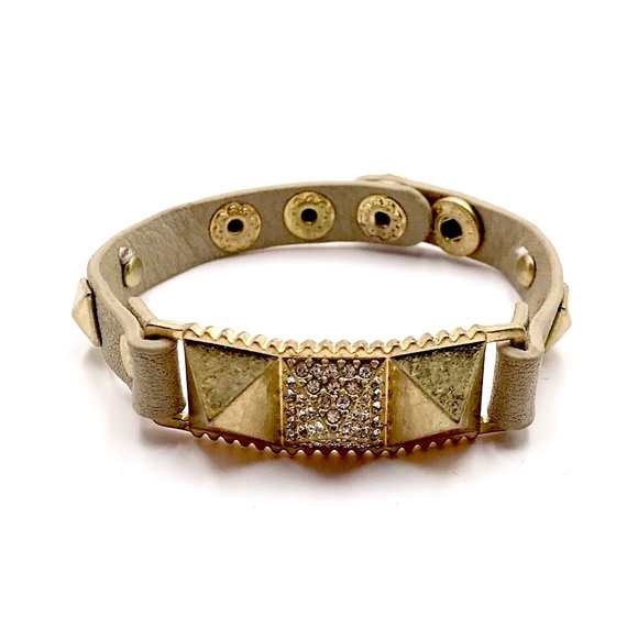 Jewelry - Tan & Gold Leather Bracelet